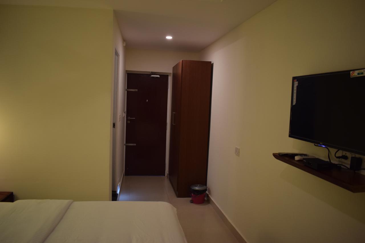 Ak Sea View Residency Hotel Pondicherry Exterior foto